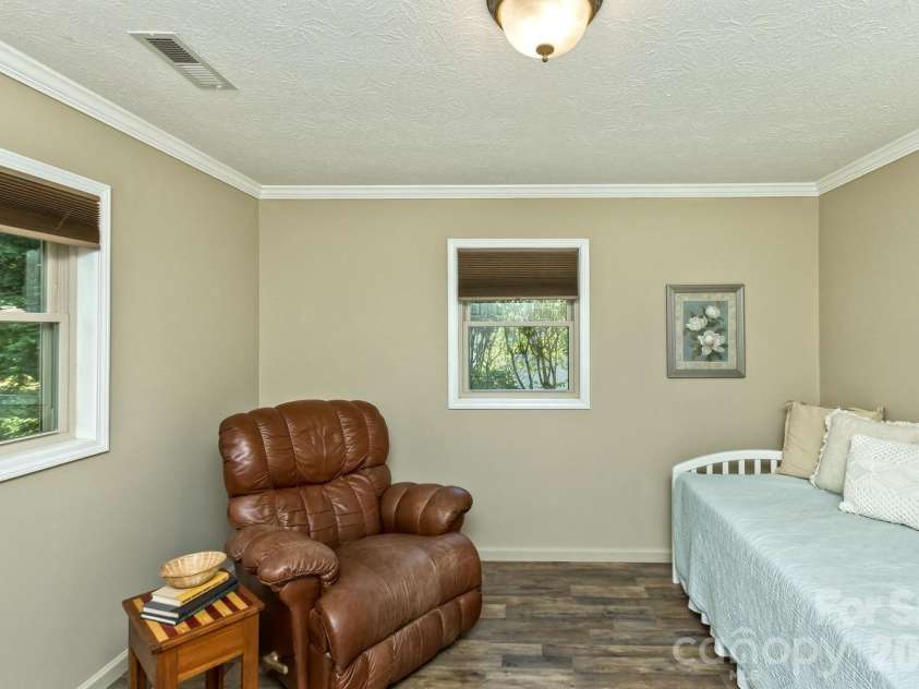 29 Greenwood Forest Drive, Etowah, NC 28729.  MLS# CAR4382718, YatesRealty ID 29748. Second bedroom