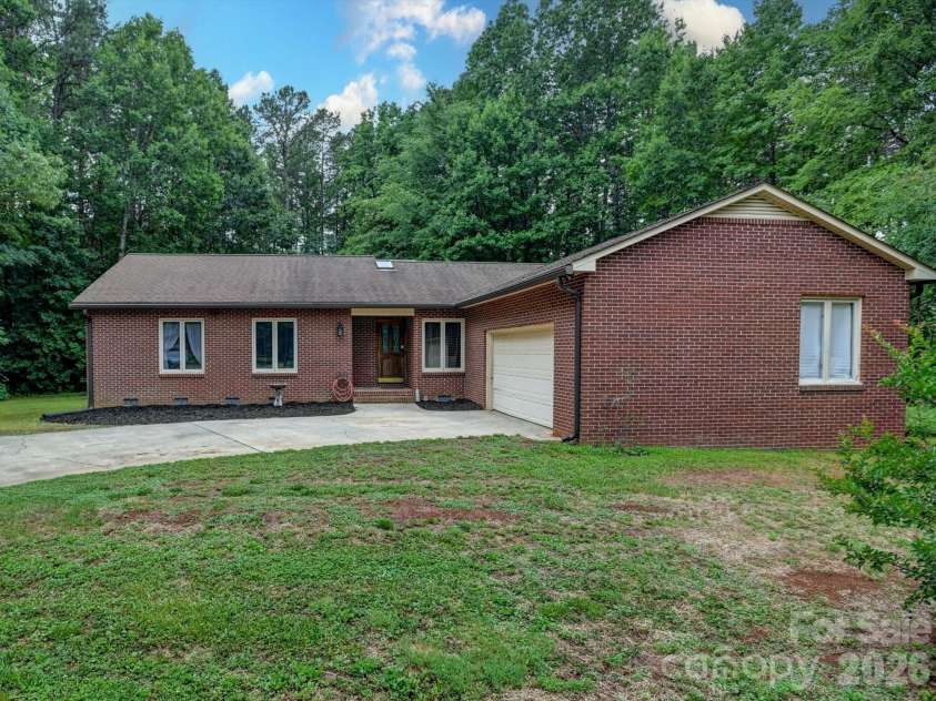 1320 Richard Road, Salisbury, NC 28147.  MLS# CAR4392328, YatesRealty ID 29749. 