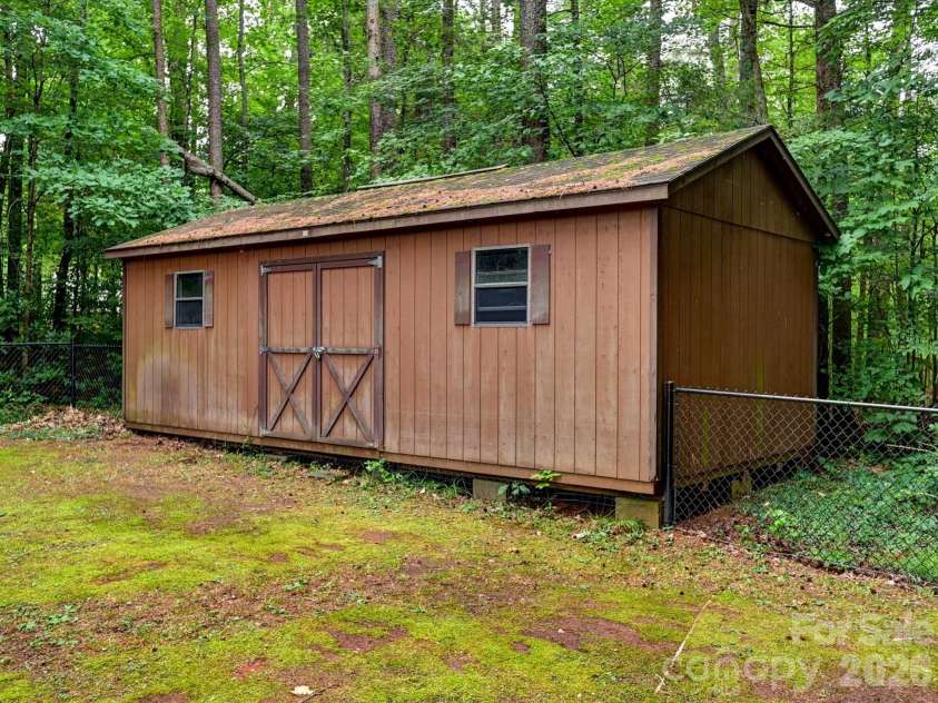 1320 Richard Road, Salisbury, NC 28147.  MLS# CAR4392328, YatesRealty ID 29749. 