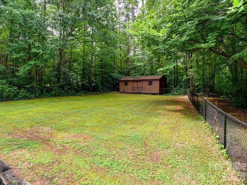 1320 Richard Road, Salisbury, NC 28147.  MLS# CAR4392328, YatesRealty ID 29749. 
