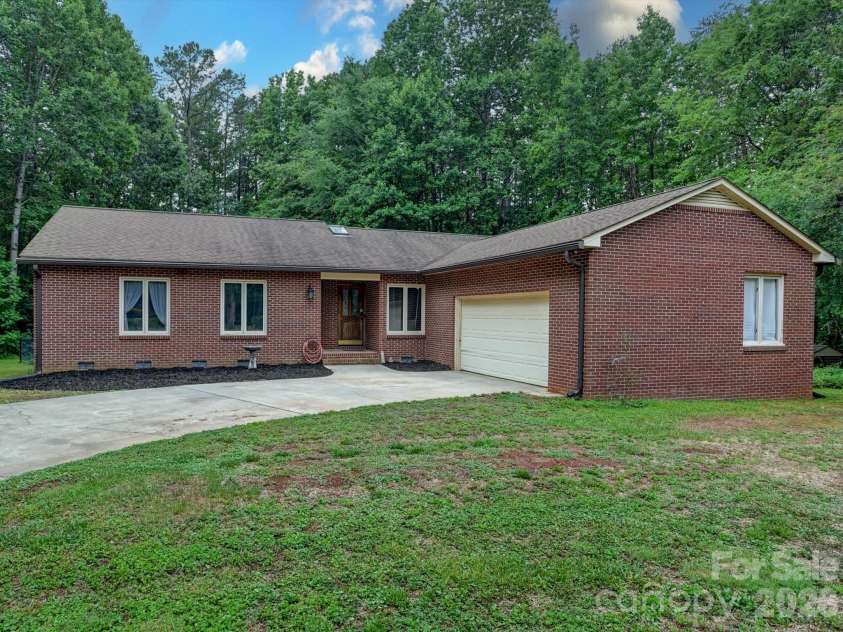 1320 Richard Road, Salisbury, NC 28147.  MLS# CAR4392328, YatesRealty ID 29749. 