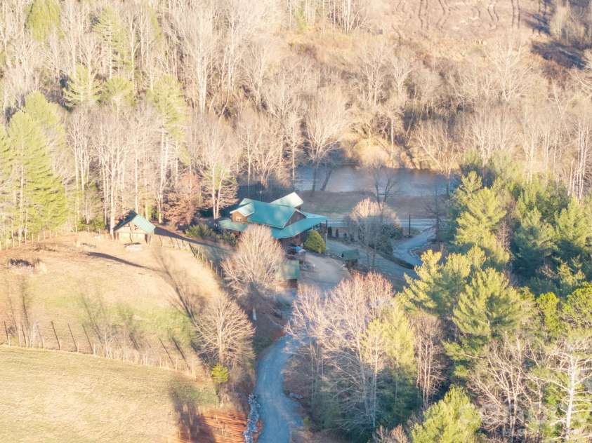 4021 & 4022 Johns River Road, Morganton, NC 28655.  MLS# CAR4336034, YatesRealty ID 2975. 