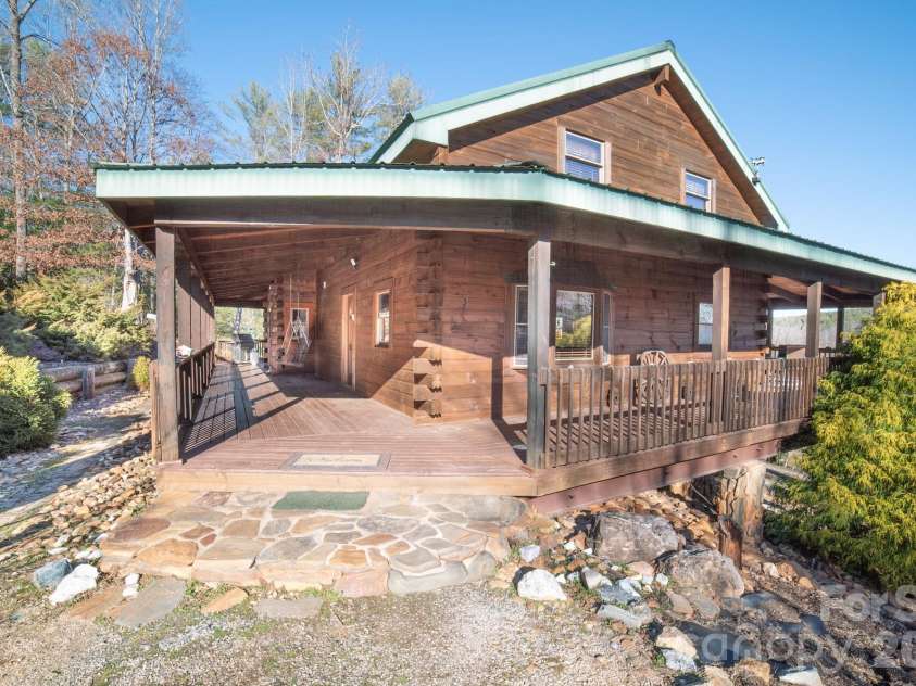 4021 & 4022 Johns River Road, Morganton, NC 28655.  MLS# CAR4336034, YatesRealty ID 2975. 