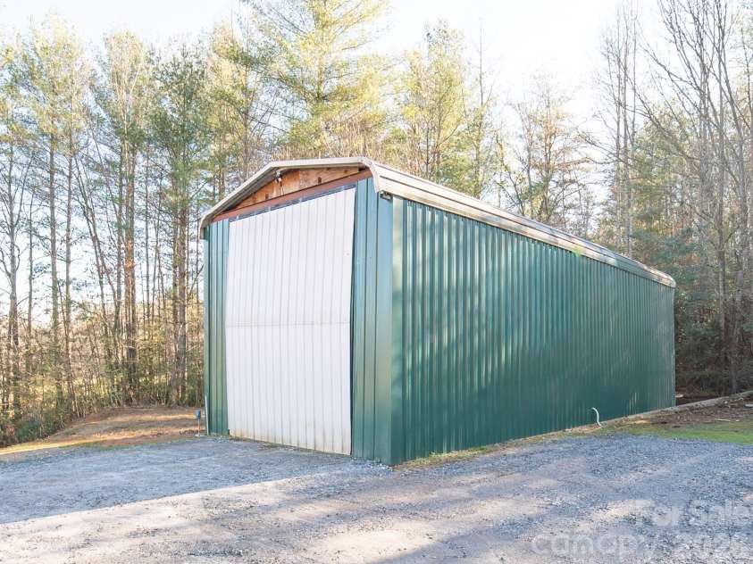 4021 & 4022 Johns River Road, Morganton, NC 28655.  MLS# CAR4336034, YatesRealty ID 2975. 