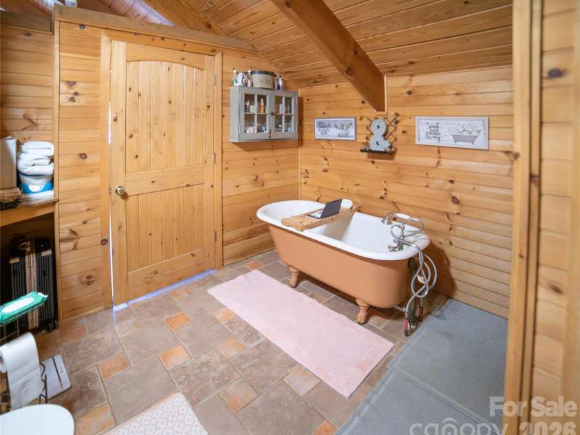 4021 & 4022 Johns River Road, Morganton, NC 28655.  MLS# CAR4336034, YatesRealty ID 2975. 