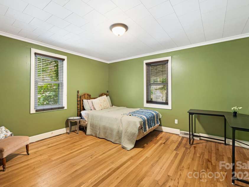 1271 Upper Brush Creek Road, Fairview, NC 28730.  MLS# CAR4269751, YatesRealty ID 29750. 