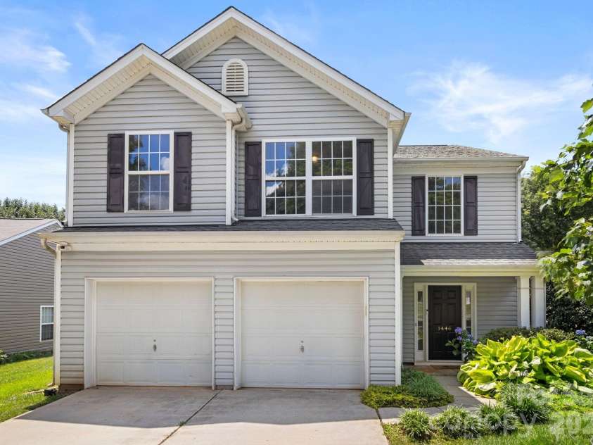 1446 Deer Forest Drive, Fort Mill, SC 29707.  MLS# CAR4389507, YatesRealty ID 29750. 