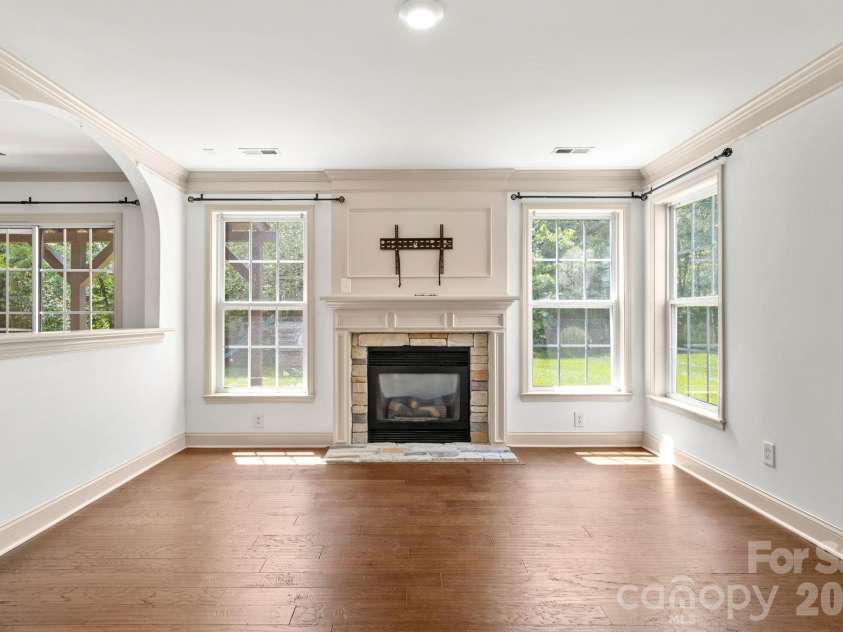 1446 Deer Forest Drive, Fort Mill, SC 29707.  MLS# CAR4389507, YatesRealty ID 29750. 