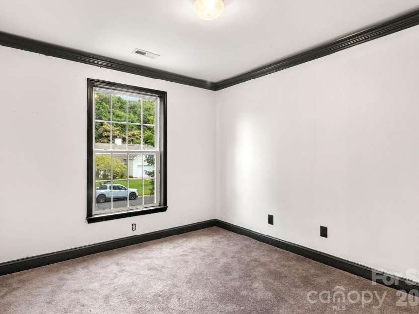 1446 Deer Forest Drive, Fort Mill, SC 29707.  MLS# CAR4389507, YatesRealty ID 29750. 