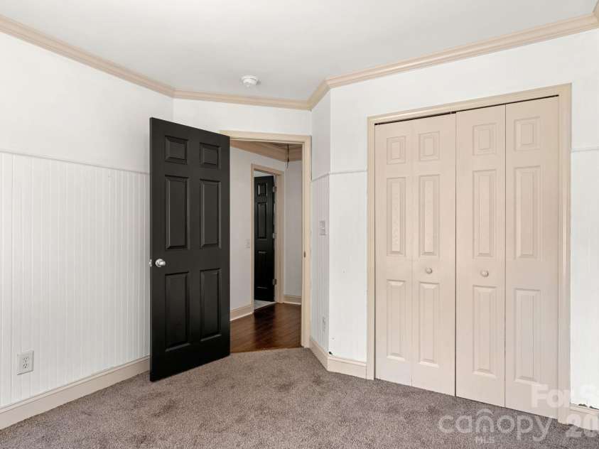 1446 Deer Forest Drive, Fort Mill, SC 29707.  MLS# CAR4389507, YatesRealty ID 29750. 