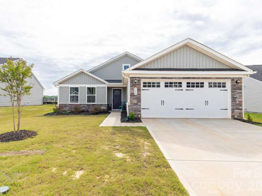 536 Nesbe Street, Lancaster, SC 29720.  MLS# CAR4388791, YatesRealty ID 29751. 