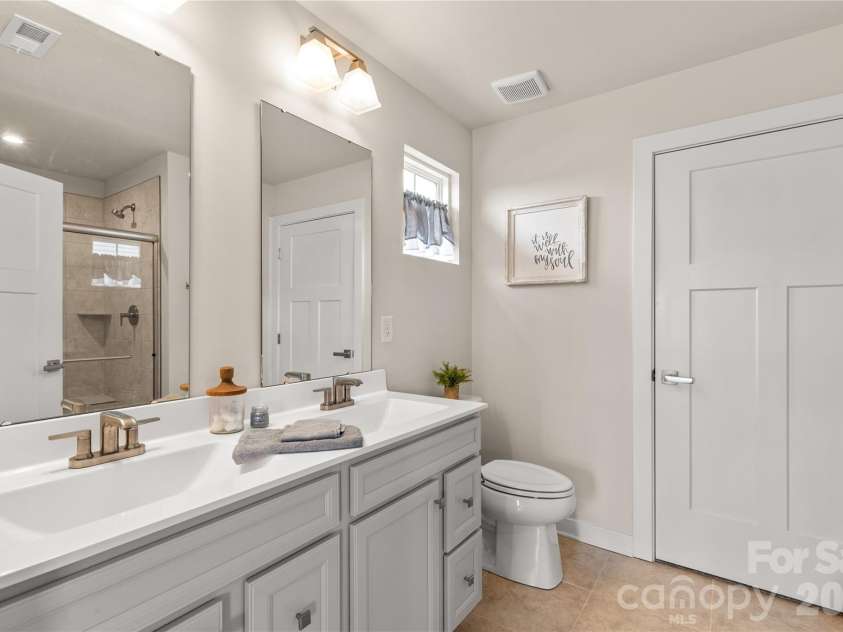 536 Nesbe Street, Lancaster, SC 29720.  MLS# CAR4388791, YatesRealty ID 29751. 
