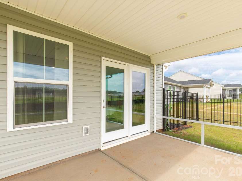 536 Nesbe Street, Lancaster, SC 29720.  MLS# CAR4388791, YatesRealty ID 29751. 