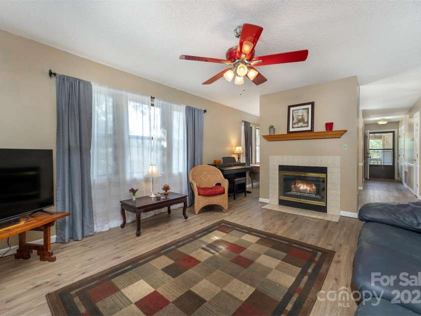 806 Abbey Circle, Asheville, NC 28805.  MLS# CAR4274112, YatesRealty ID 29751. Enjoy a cozy fire during the chillier months!
