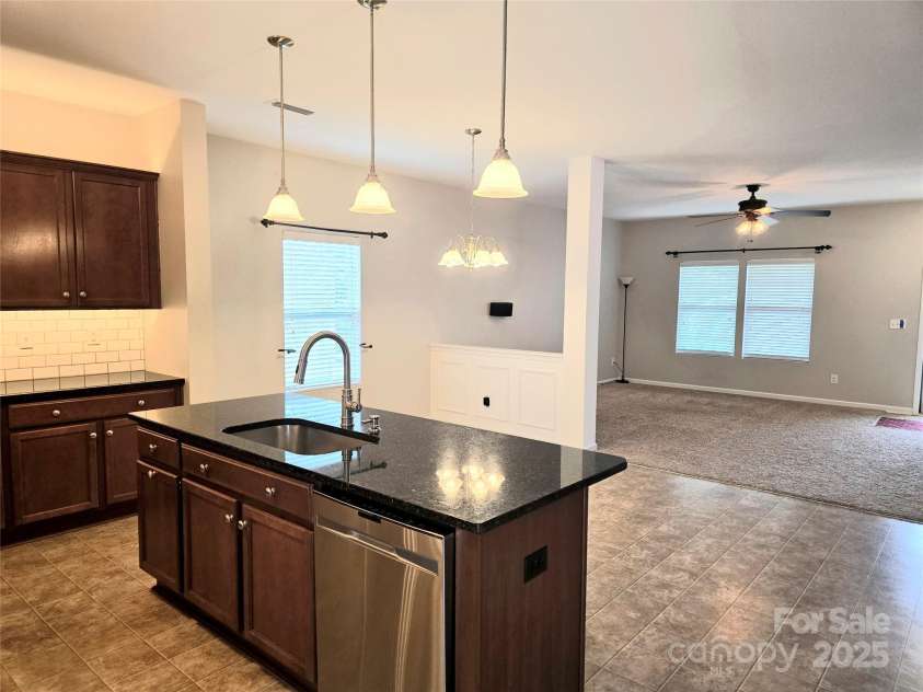 864 Pointe Andrews Drive, Concord, NC 28025.  MLS# CAR4276445, YatesRealty ID 29752. 