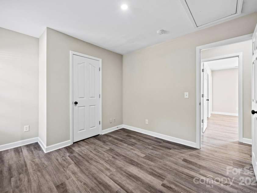 1505 Tuckers Glenn Drive, Rock Hill, SC 29732.  MLS# CAR4263860, YatesRealty ID 29753. 3rd bedroom