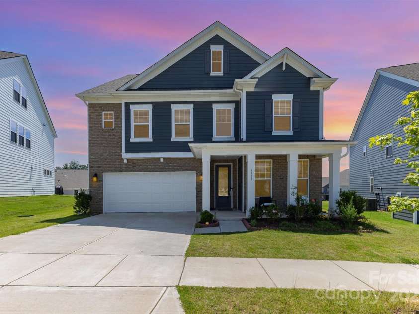 6020 Sayles Way, Fort Mill, SC 29715.  MLS# CAR4278134, YatesRealty ID 29754. 