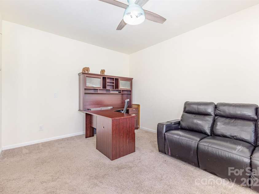 6020 Sayles Way, Fort Mill, SC 29715.  MLS# CAR4278134, YatesRealty ID 29754. 