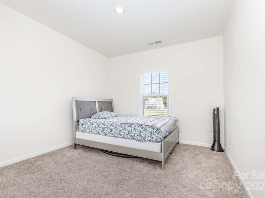 6020 Sayles Way, Fort Mill, SC 29715.  MLS# CAR4278134, YatesRealty ID 29754. 