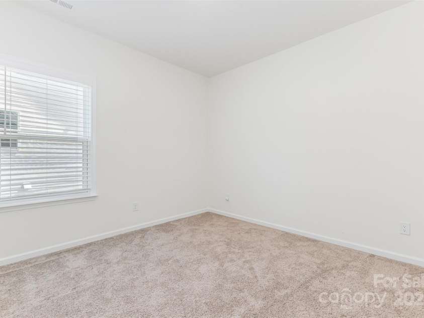 6020 Sayles Way, Fort Mill, SC 29715.  MLS# CAR4278134, YatesRealty ID 29754. 