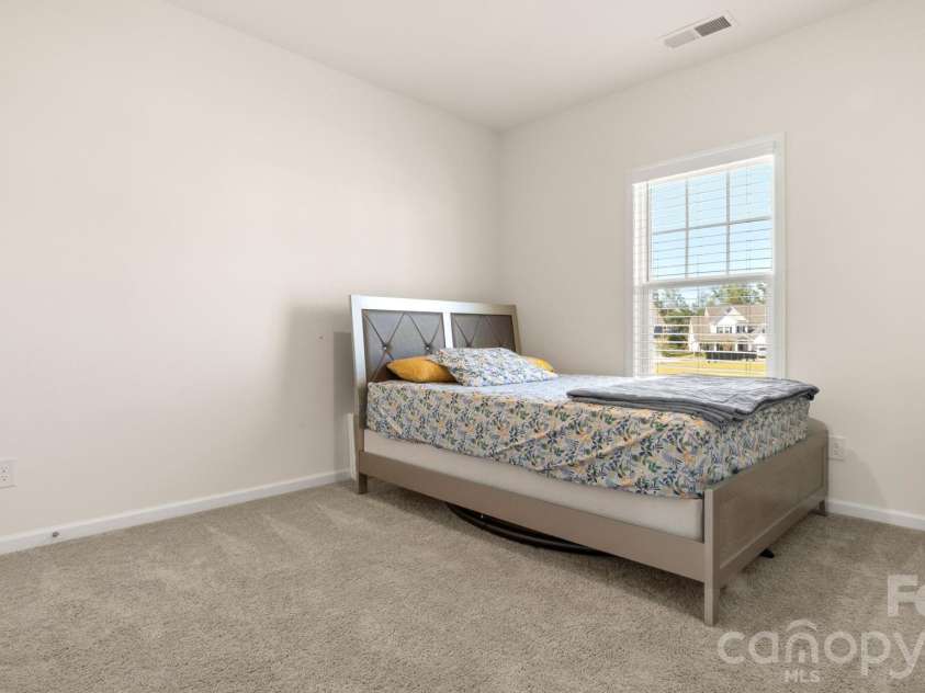 6020 Sayles Way, Fort Mill, SC 29715.  MLS# CAR4340382, YatesRealty ID 29754. 