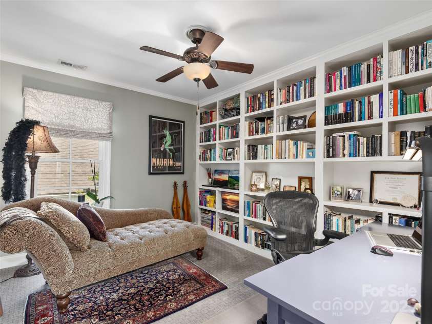 206 Leucothoe Lane, Asheville, NC 28803.  MLS# CAR4281076, YatesRealty ID 29757. 