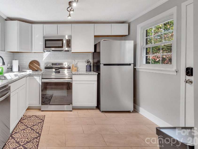 508 Deese Street, Monroe, NC 28112.  MLS# CAR4392767, YatesRealty ID 29757. 