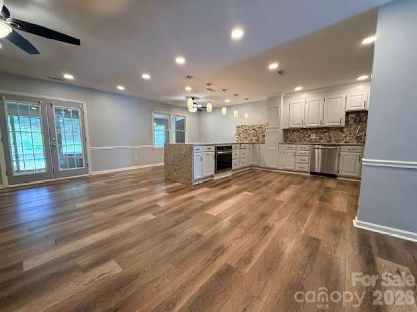 518 Camrose Circle, Concord, NC 28025.  MLS# CAR4392766, YatesRealty ID 29758. 