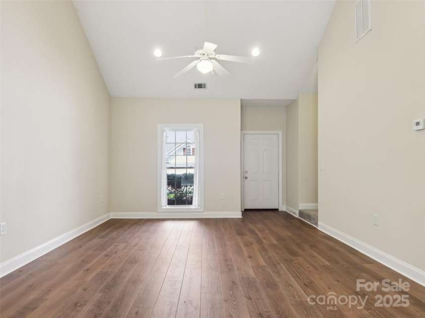 888 Pointe Drive, Asheville, NC 28806.  MLS# CAR4281250, YatesRealty ID 29758. 