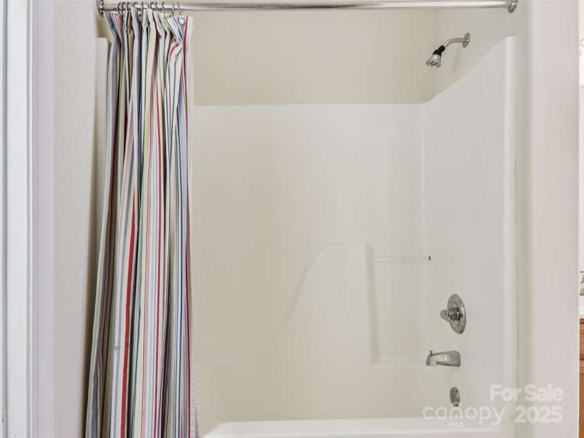 888 Pointe Drive, Asheville, NC 28806.  MLS# CAR4281250, YatesRealty ID 29758. 