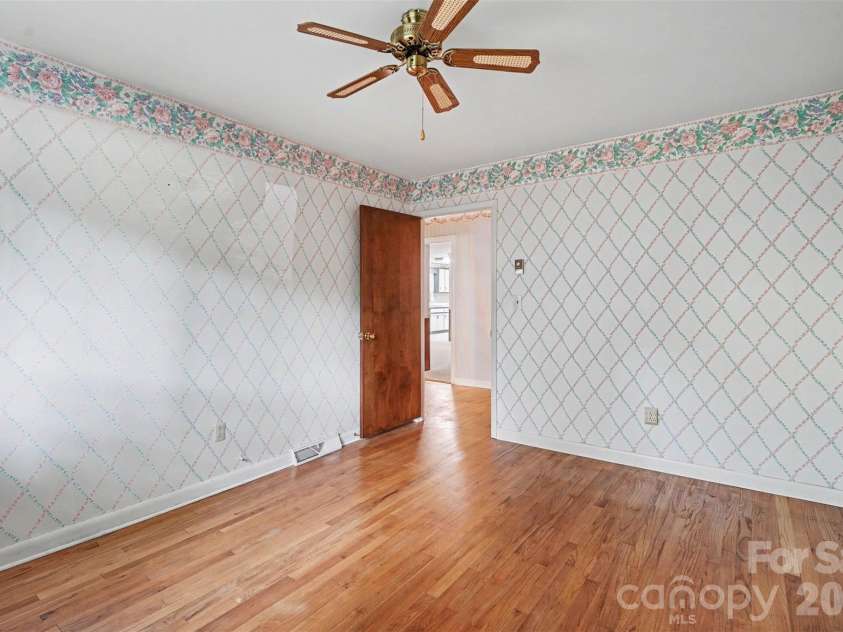 328 Brookwood Drive, Salisbury, NC 28146.  MLS# CAR4418721, YatesRealty ID 29759. Bedroom