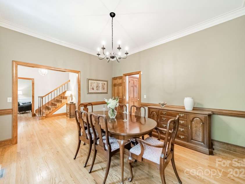 3307 Sandalwood Lane, Waxhaw, NC 28173.  MLS# CAR4281733, YatesRealty ID 29759. 