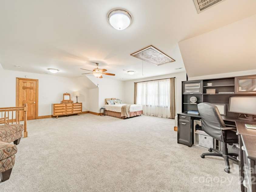 3307 Sandalwood Lane, Waxhaw, NC 28173.  MLS# CAR4281733, YatesRealty ID 29759. 