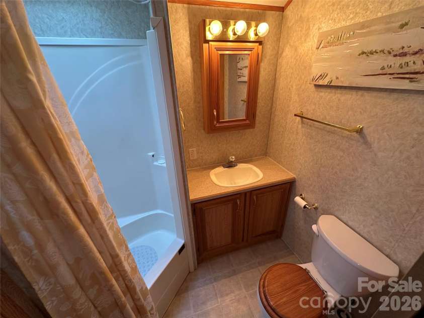 171 Grand View Drive, New London, NC 28127.  MLS# CAR4353166, YatesRealty ID 2976. 