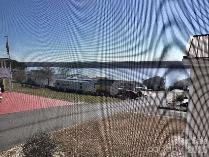 171 Grand View Drive, New London, NC 28127.  MLS# CAR4353166, YatesRealty ID 2976. 