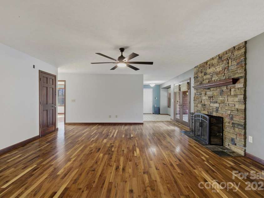 5341 Reese Store Avenue, Morganton, NC 28655.  MLS# CAR4327223, YatesRealty ID 2976. 