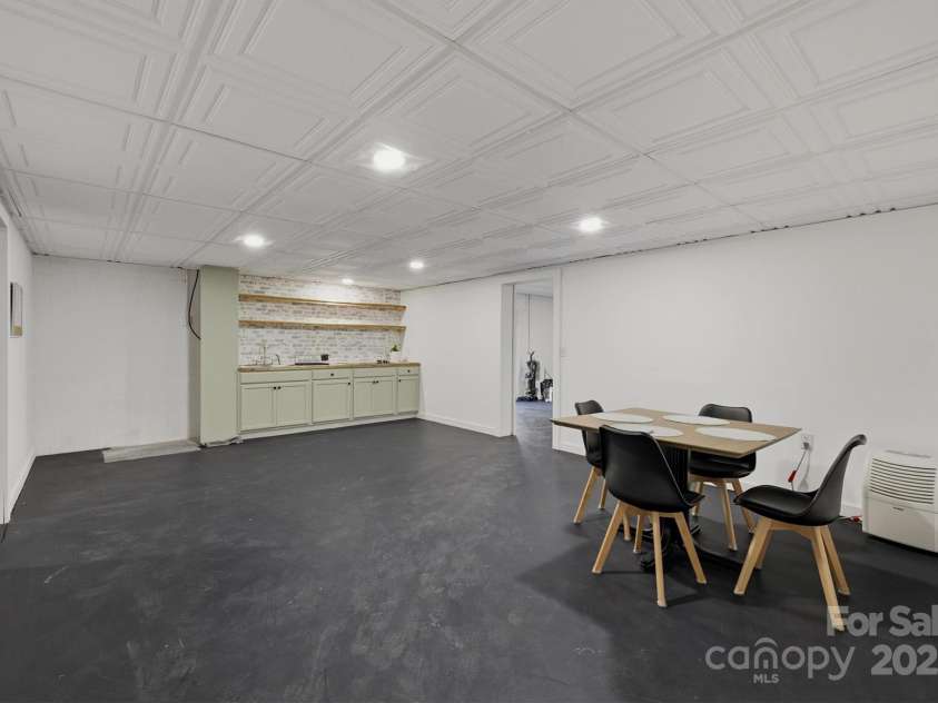 5341 Reese Store Avenue, Morganton, NC 28655.  MLS# CAR4327223, YatesRealty ID 2976. 