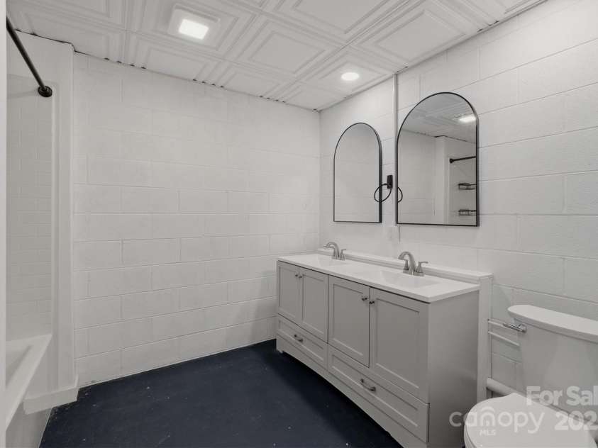 5341 Reese Store Avenue, Morganton, NC 28655.  MLS# CAR4327223, YatesRealty ID 2976. 