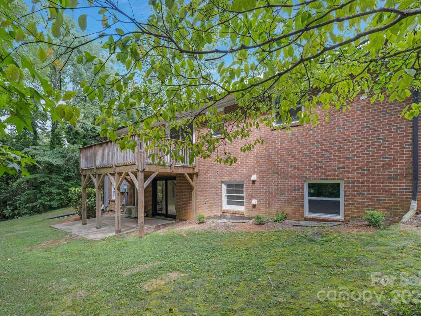 605 Magnolia Street, Mooresville, NC 28115.  MLS# CAR4282553, YatesRealty ID 29760. Private backyard