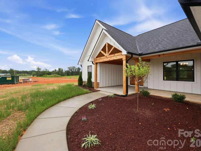 17834 brattain Road, Locust, NC 28079.  MLS# CAR4392773, YatesRealty ID 29761. 