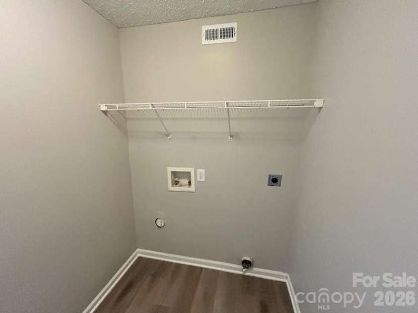 821 Lakehill Road, Charlotte, NC 28214.  MLS# CAR4392404, YatesRealty ID 29762. Laundry Area