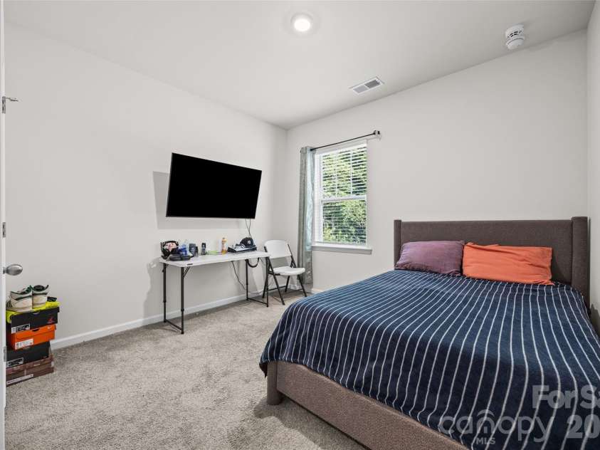 3623 Azalea Ridge Drive, Mount Holly, NC 28120.  MLS# CAR4392567, YatesRealty ID 29763. 