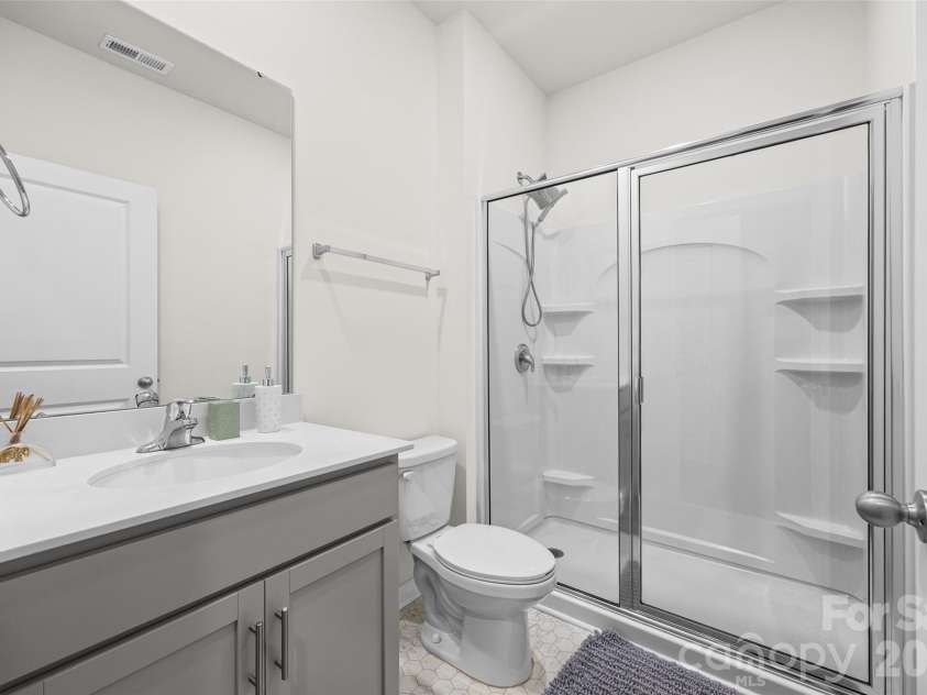 3623 Azalea Ridge Drive, Mount Holly, NC 28120.  MLS# CAR4392567, YatesRealty ID 29763. 