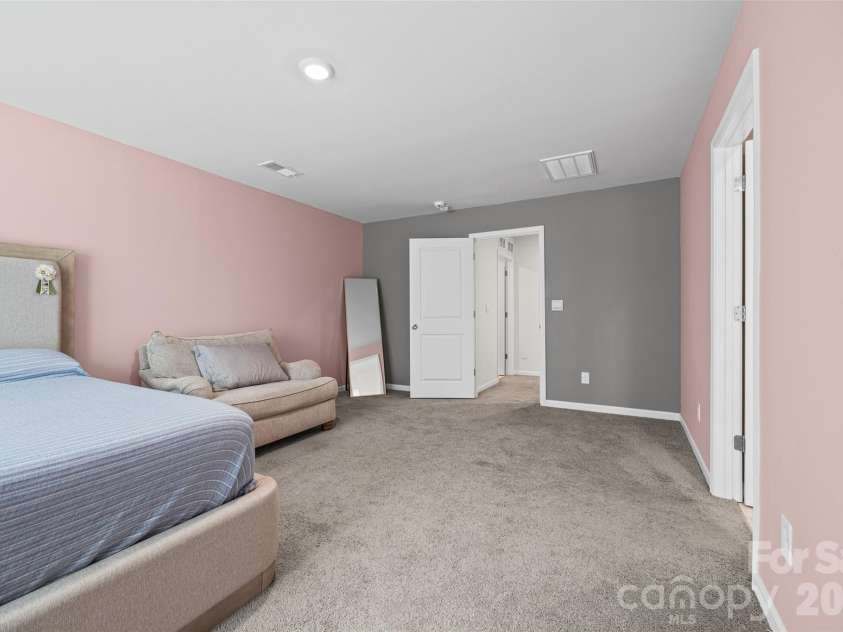 3623 Azalea Ridge Drive, Mount Holly, NC 28120.  MLS# CAR4392567, YatesRealty ID 29763. 