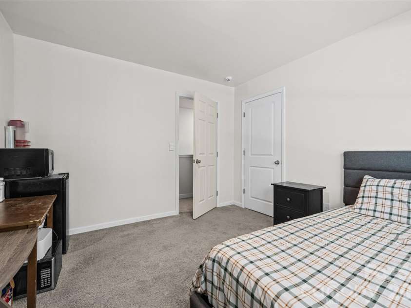 3623 Azalea Ridge Drive, Mount Holly, NC 28120.  MLS# CAR4392567, YatesRealty ID 29763. 