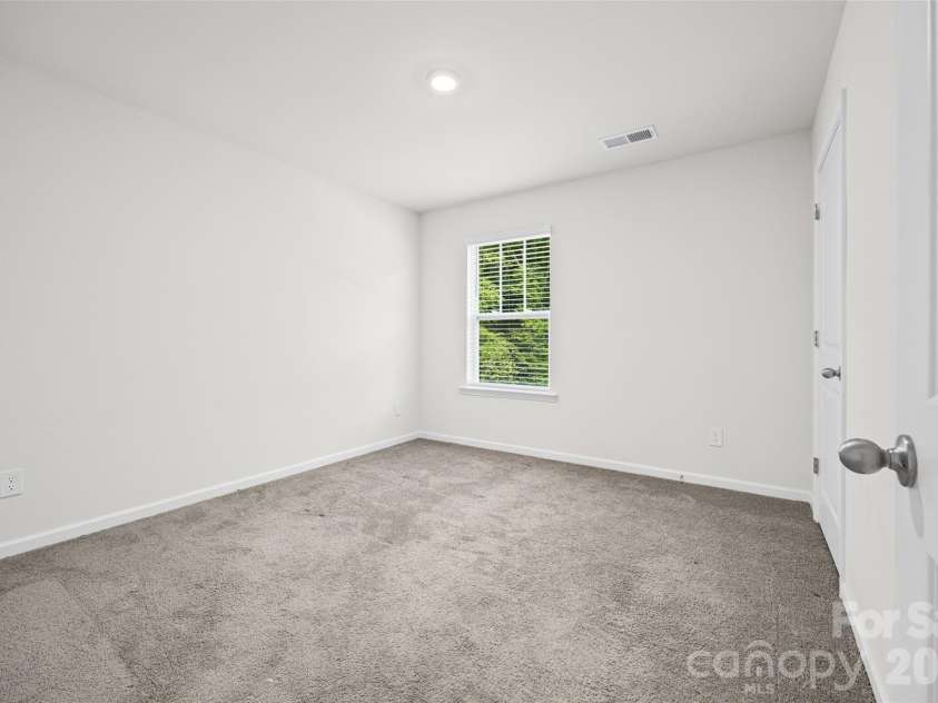 3623 Azalea Ridge Drive, Mount Holly, NC 28120.  MLS# CAR4392567, YatesRealty ID 29763. 