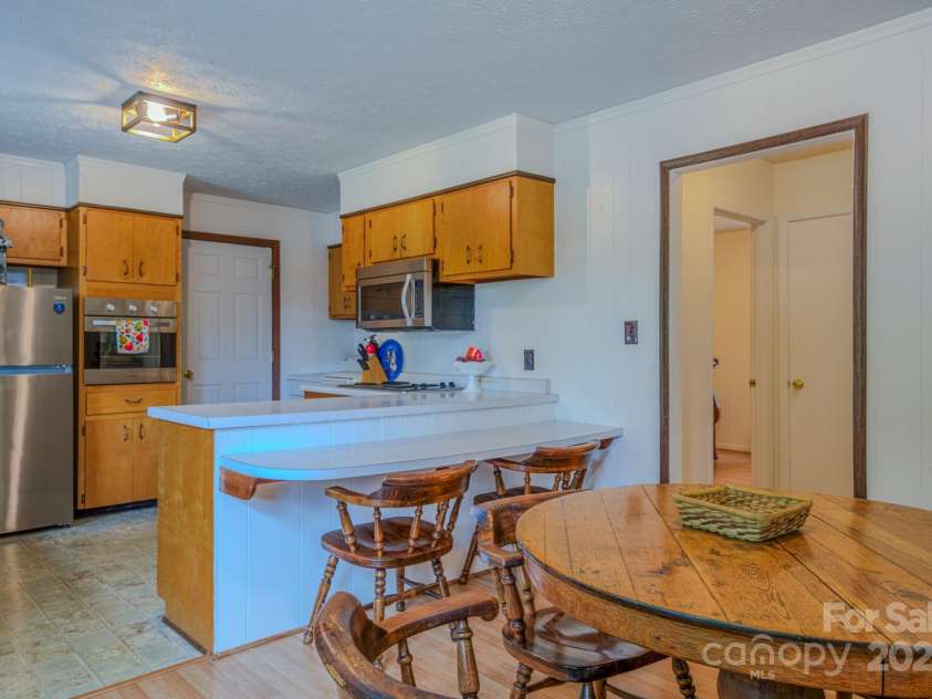 85 Pine Ridge Road, Mars Hill, NC 28754.  MLS# CAR4284642, YatesRealty ID 29763. 