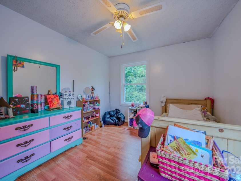 85 Pine Ridge Road, Mars Hill, NC 28754.  MLS# CAR4284642, YatesRealty ID 29763. 