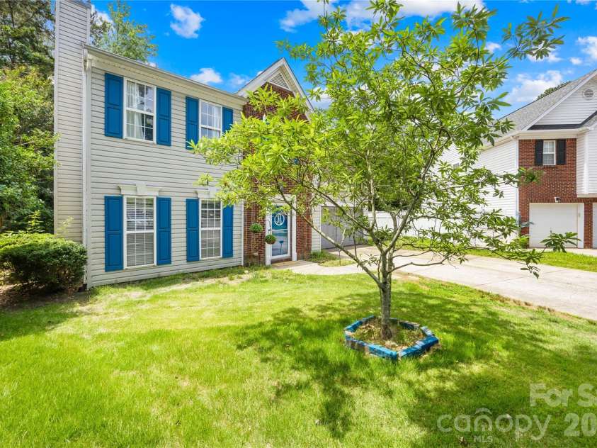 14542 Arbor Ridge Drive, Charlotte, NC 28273.  MLS# CAR4392287, YatesRealty ID 29764. 