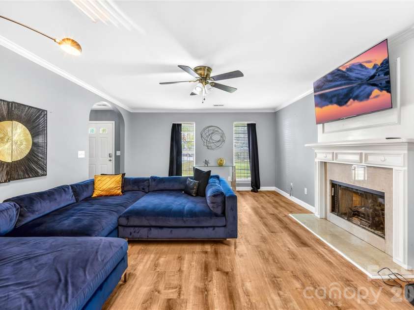 14542 Arbor Ridge Drive, Charlotte, NC 28273.  MLS# CAR4392287, YatesRealty ID 29764. 